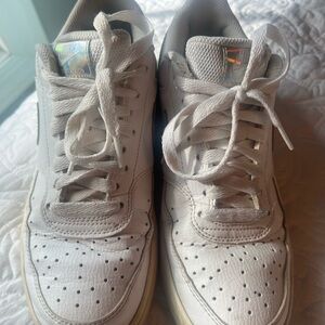 Nike White Leather Sneakers